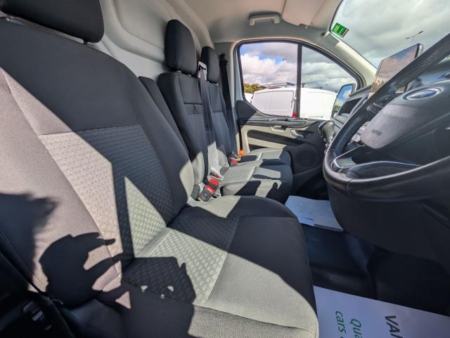 2022 Ford Transit Custom 2.0 Ecoblue 130Ps Low Roof Trend Van (BT22YYL) Image 15