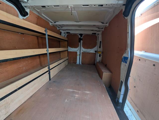 2022 Ford Transit Custom 2.0 Ecoblue 130Ps Low Roof Trend Van (BT22YYL) Image 6