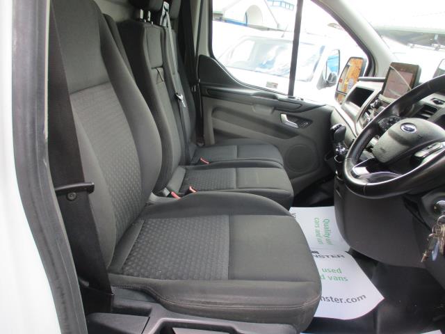 2022 Ford Transit Custom 2.0 Ecoblue 130Ps Low Roof Trend Van (BT22YYN) Image 12