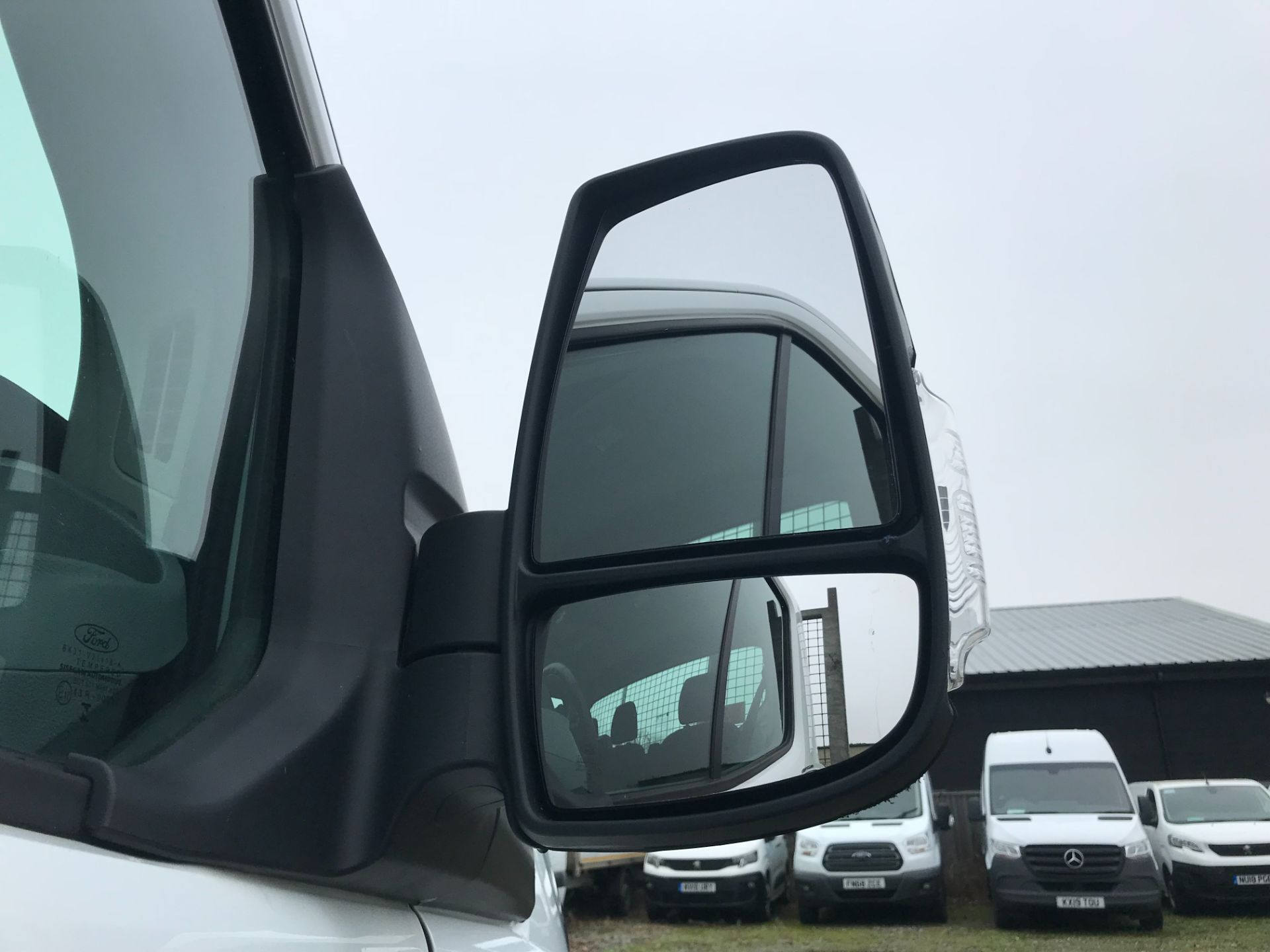 2018 Ford Transit  350 L2 SINGLE CAB TIPPER 130PS EURO 6 *Restricted to 62MPH* (BX18UJD) Thumbnail 14
