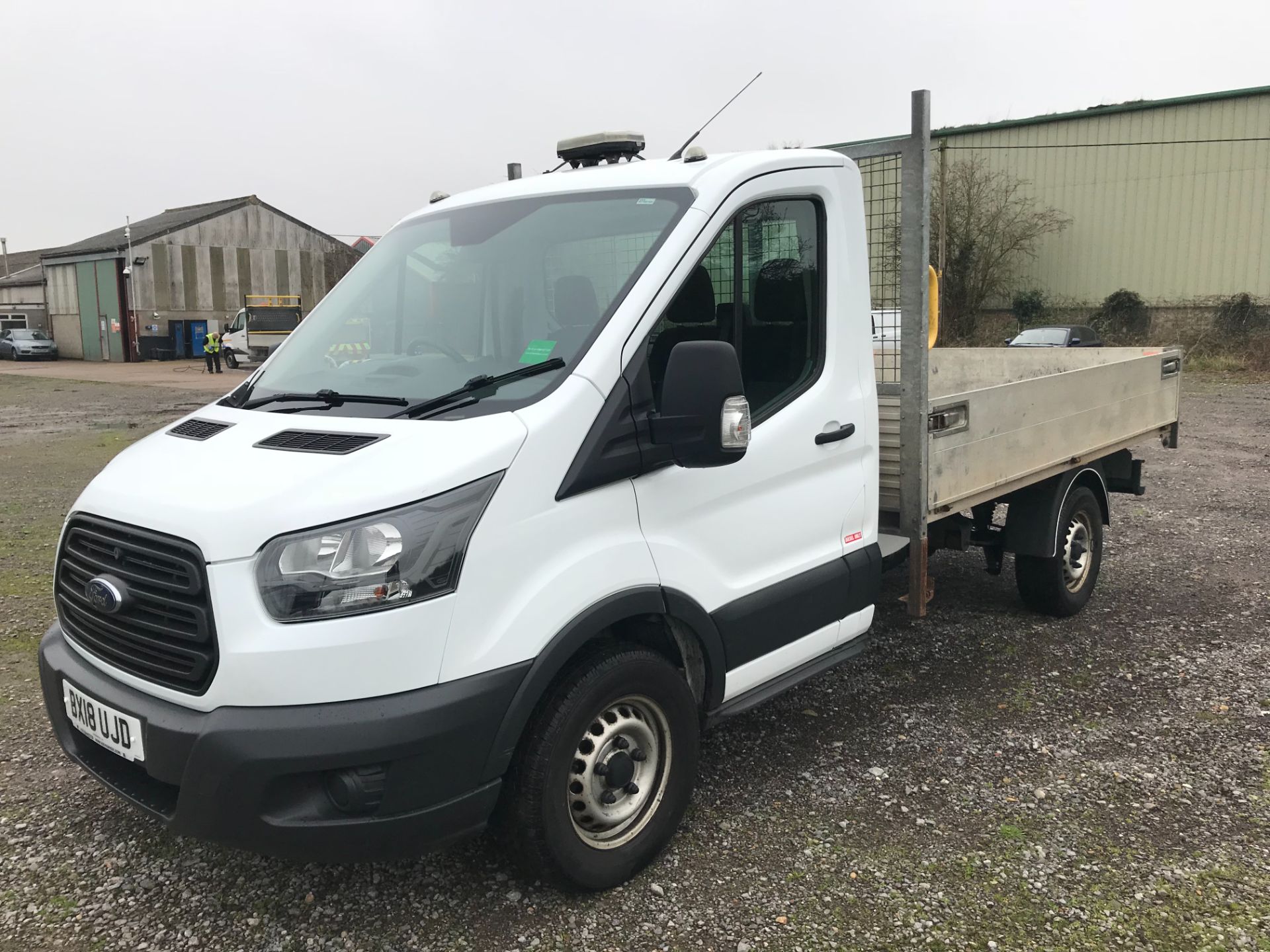 2018 Ford Transit  350 L2 SINGLE CAB TIPPER 130PS EURO 6 *Restricted to 62MPH* (BX18UJD) Thumbnail 3