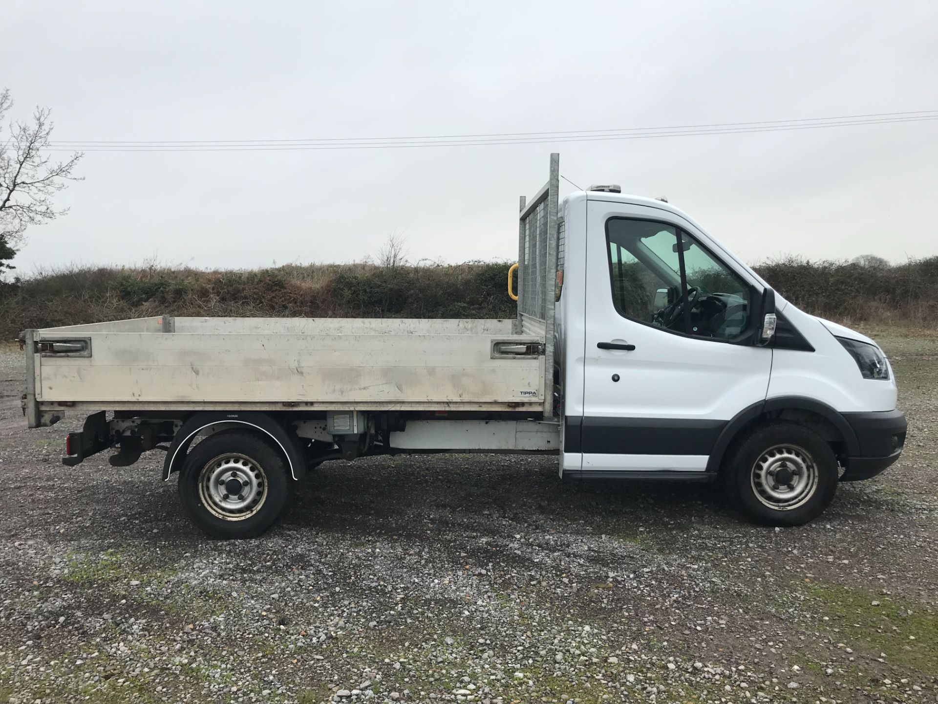 2018 Ford Transit  350 L2 SINGLE CAB TIPPER 130PS EURO 6 *Restricted to 62MPH* (BX18UJD) Thumbnail 8