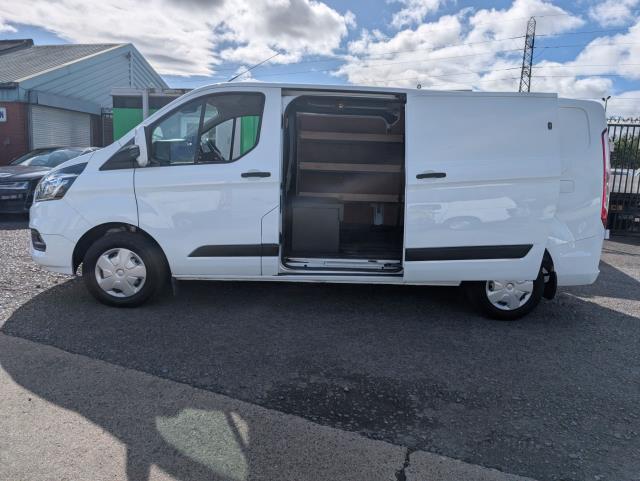 2022 Ford Transit Custom 2.0 Ecoblue 130Ps Low Roof Trend Van (BX22VXD) Image 7