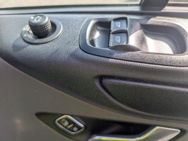 2022 Ford Transit Custom 2.0 Ecoblue 130Ps Low Roof Trend Van (BX22VXD) Image 19
