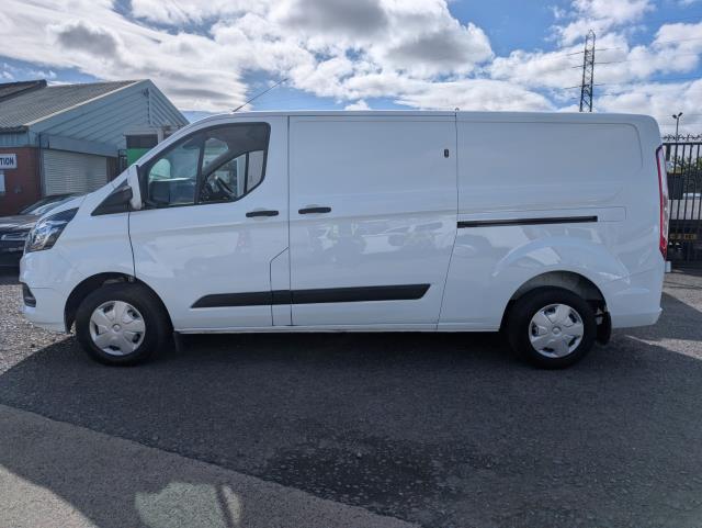 2022 Ford Transit Custom 2.0 Ecoblue 130Ps Low Roof Trend Van (BX22VXD) Image 5