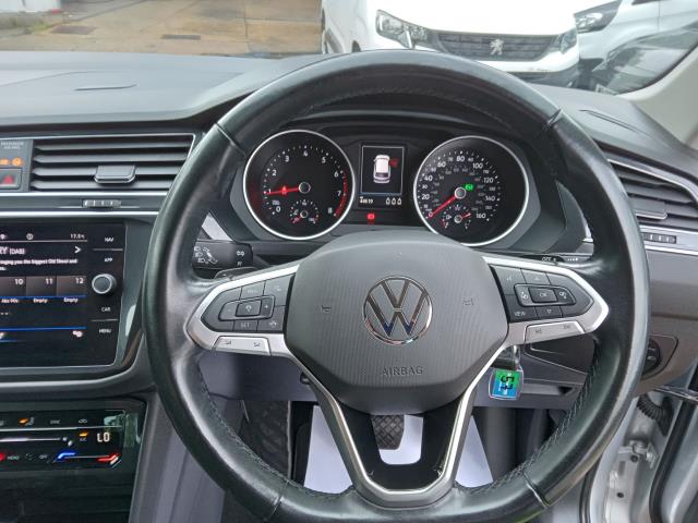 2022 Volkswagen Tiguan 1.5 Tsi 150 Life 5Dr Dsg (CE72FYH) Image 33