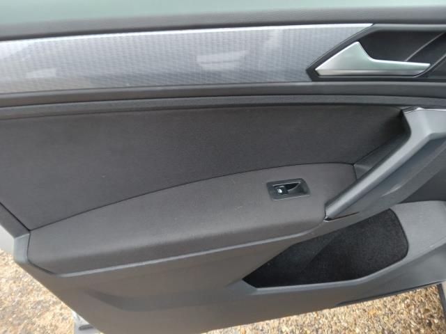 2022 Volkswagen Tiguan 1.5 Tsi 150 Life 5Dr Dsg (CE72FYH) Image 17