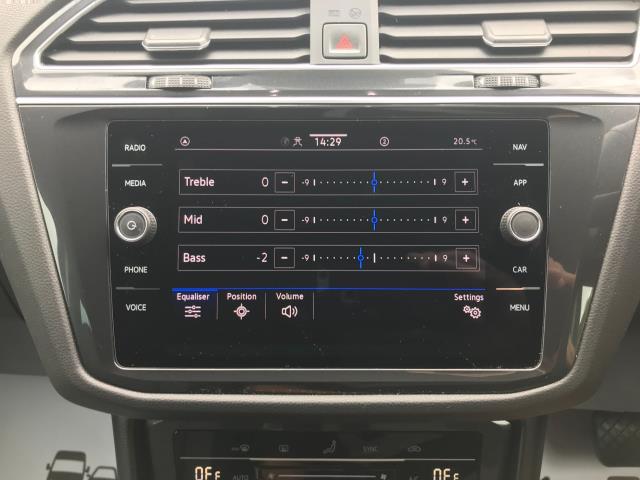 2022 Volkswagen Tiguan 1.5 Tsi 150 Life 5Dr Dsg (CE72FYR) Image 52