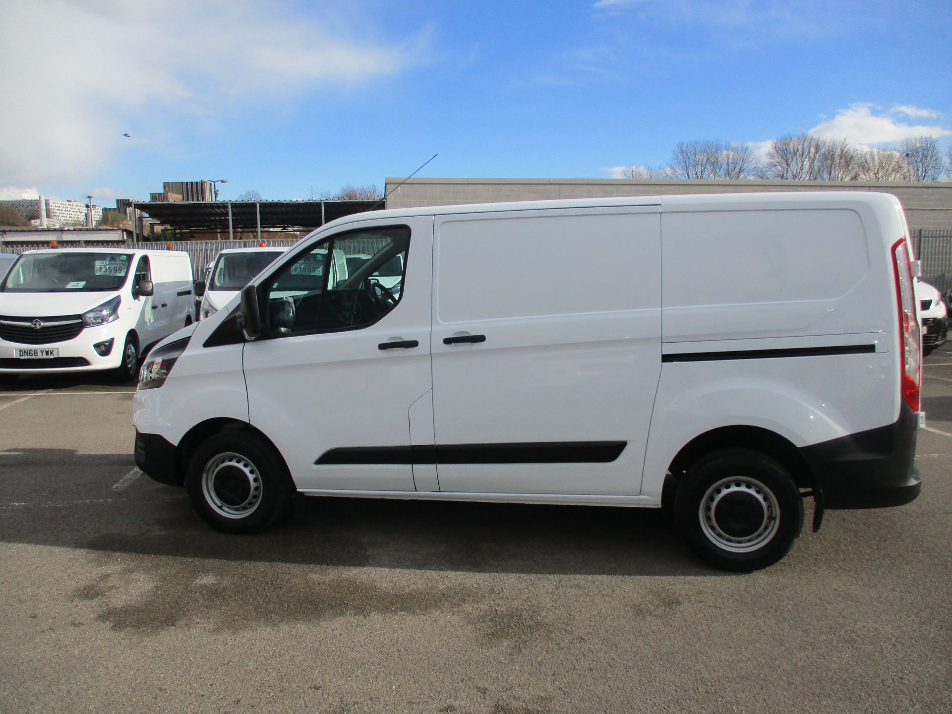 2019 Ford Transit Custom 280 L1 FWD 2.0 ECOBLUE 105PS LOW ROOF LEADER (CY69AOS) Image 7