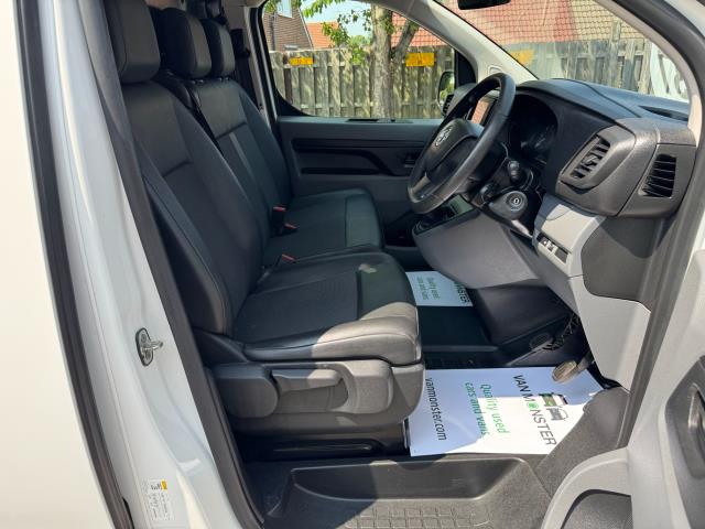 2021 Vauxhall Vivaro 2900 1.5D 100Ps Dynamic L2 H1 Van (DL21YXP) Image 15