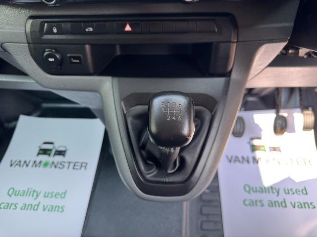 2021 Vauxhall Vivaro 2900 1.5D 100Ps Dynamic L2 H1 Van (DL21YXP) Image 29