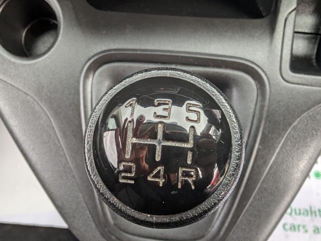 2021 Vauxhall Combo Cargo 2300 1.5 Turbo D 100Ps H1 Dynamic Van (DL21YZG) Image 28