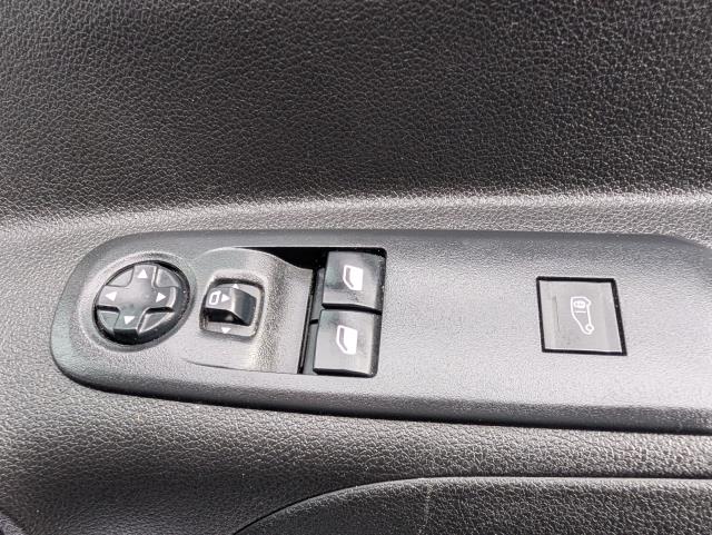 2021 Vauxhall Combo Cargo 2300 1.5 Turbo D 100Ps H1 Dynamic Van (DL21YZG) Image 19