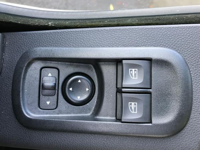 2021 Vauxhall Movano 2.3 Turbo D 135Ps H2 Welfare Van (DL21YZW) Image 32