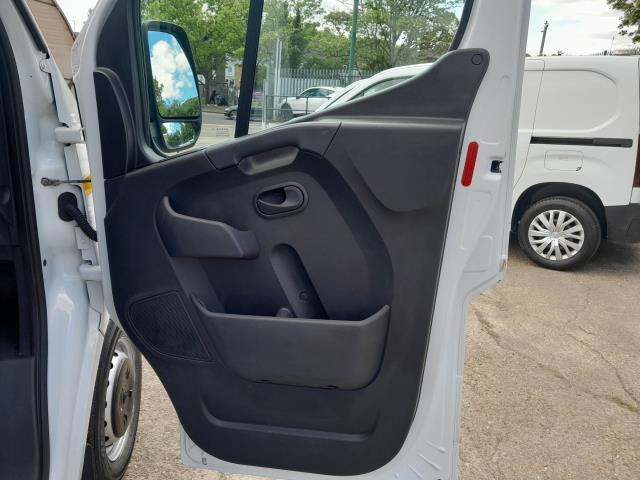 2021 Vauxhall Movano WELFARE VAN 2300 L3 H2 135PS EURO 6  (DL21ZCT) Image 23