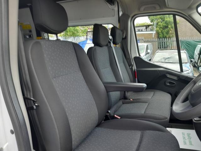 2021 Vauxhall Movano WELFARE VAN 2300 L3 H2 135PS EURO 6  (DL21ZCT) Image 20