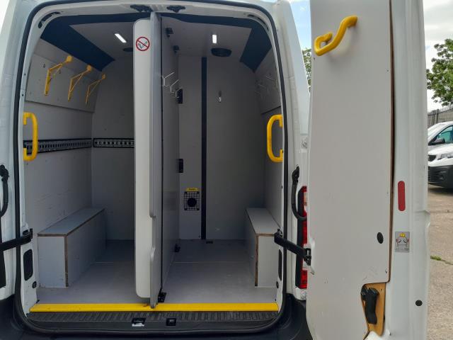 2021 Vauxhall Movano WELFARE VAN 2300 L3 H2 135PS EURO 6  (DL21ZCT) Image 8