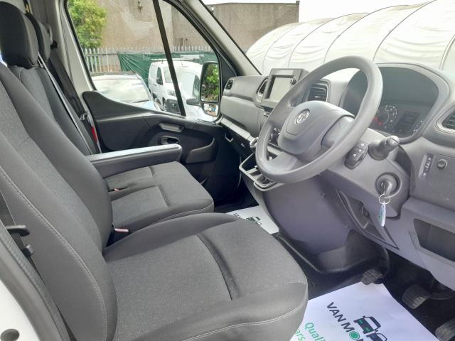 2021 Vauxhall Movano WELFARE VAN 2300 L3 H2 135PS EURO 6  (DL21ZCT) Image 19