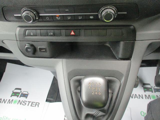 2021 Vauxhall Vivaro 2900 1.5D 100Ps Dynamic H1 Van (DL21ZCV) Image 24