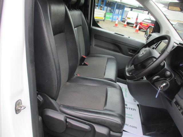 2021 Vauxhall Vivaro 2900 1.5D 100Ps Dynamic H1 Van (DL21ZCV) Image 12