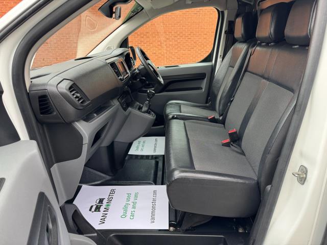 2021 Vauxhall Vivaro 2900 1.5D 100Ps Dynamic H1 Van EURO 6 (DL21ZDA) Image 32