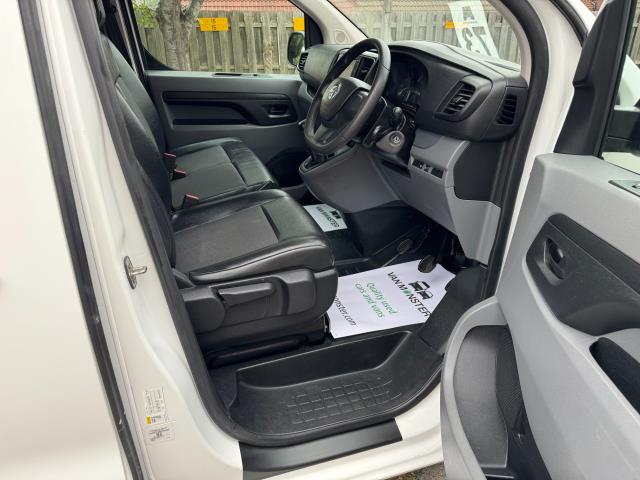 2021 Vauxhall Vivaro 2900 1.5D 100Ps Dynamic H1 Van EURO 6 (DL21ZDA) Image 13