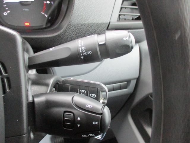 2021 Vauxhall Vivaro 2900 1.5D 100Ps Dynamic H1 Van (DL21ZDR) Image 17