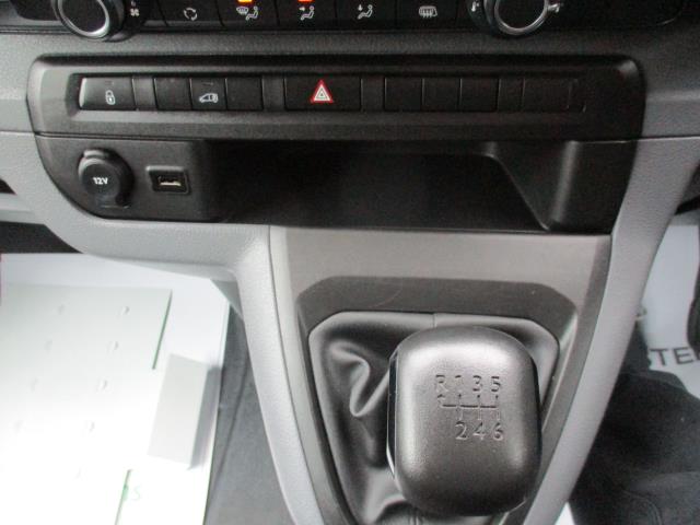 2021 Vauxhall Vivaro 2900 1.5D 100Ps Dynamic H1 Van (DL21ZDR) Image 22