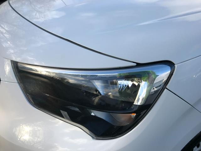 2021 Vauxhall Combo Cargo 2300 1.5 Turbo D 100Ps H1 Dynamic Van (DL21ZFV) Image 14