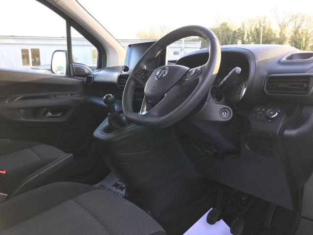 2021 Vauxhall Combo Cargo 2300 1.5 Turbo D 100Ps H1 Dynamic Van (DL21ZFV) Image 19