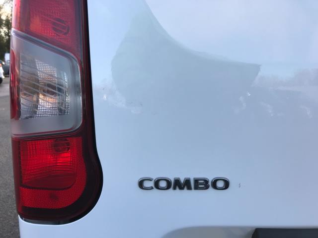 2021 Vauxhall Combo Cargo 2300 1.5 Turbo D 100Ps H1 Dynamic Van (DL21ZFV) Image 18