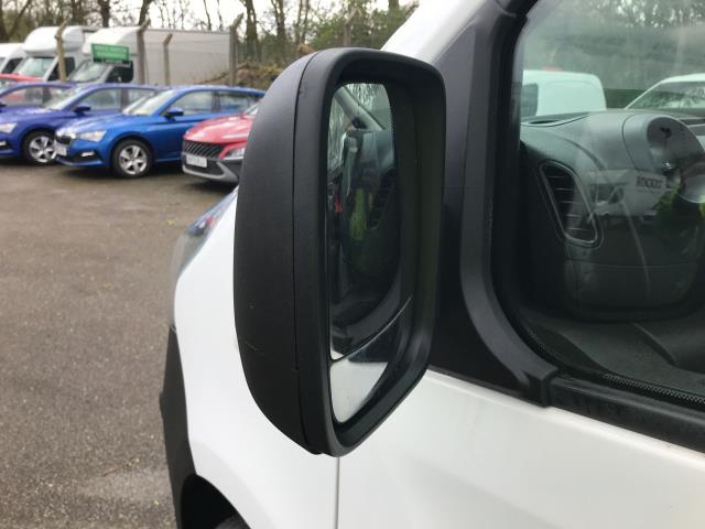 2018 Vauxhall Vivaro 2900 1.6CDTI 120PS H1 COMBI 9 SEAT EURO 6 (DL68VHO) Image 15