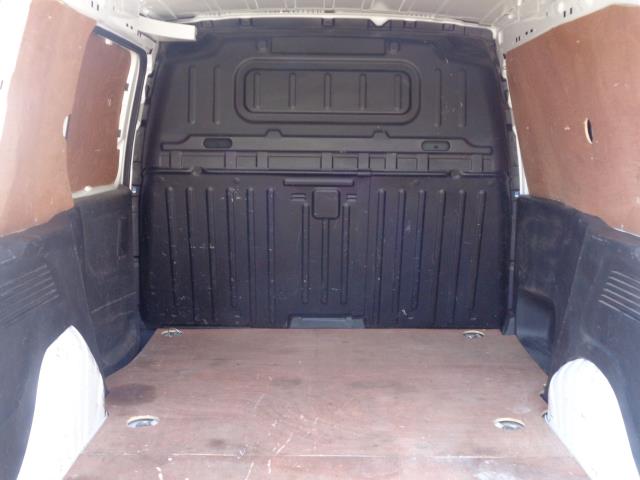 2019 Vauxhall Combo Cargo 2000 1.6 Turbo D 100Ps H1 Edition Van (DL68XYC) Image 10