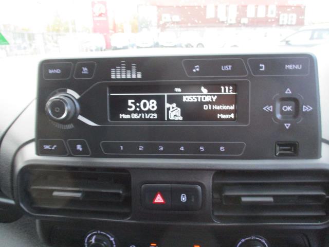 2019 Vauxhall Combo Cargo 1.6 TURBO D 100PS H1 EDITION  (DL68XYK) Image 17