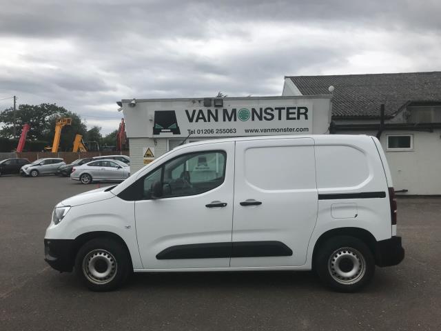 2019 Vauxhall Combo Cargo 2000 1.6 Turbo D 100Ps H1 Edition Van EURO 6 (DL68XYR) Image 8
