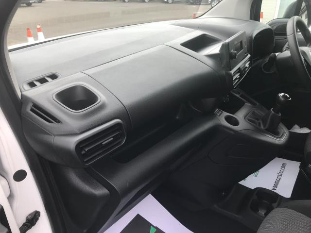 2019 Vauxhall Combo Cargo 2000 1.6 Turbo D 100Ps H1 Edition Van EURO 6 (DL68XYR) Thumbnail 17