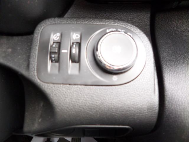 2019 Vauxhall Combo Cargo 2000 1.6 Turbo D 100Ps H1 Edition Van (DL68ZVO) Image 16