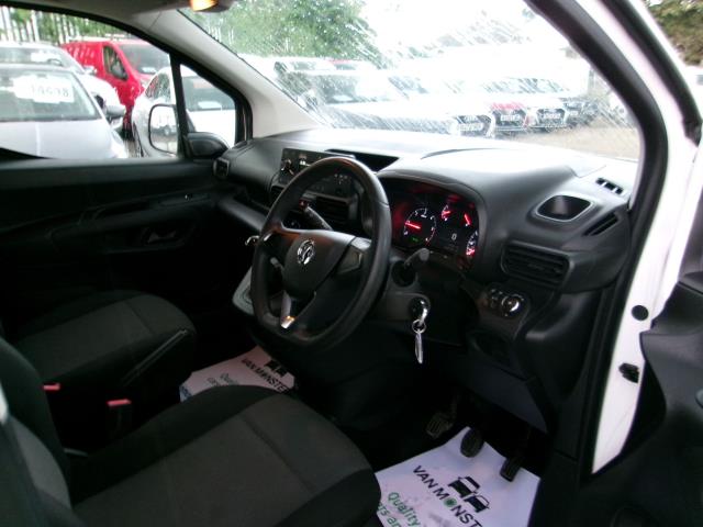 2019 Vauxhall Combo Cargo 2000 1.6 Turbo D 100Ps H1 Edition Van (DL68ZVP) Image 14