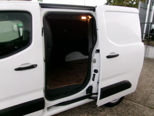 2019 Vauxhall Combo Cargo 2000 1.6 Turbo D 100Ps H1 Edition Van (DL68ZVP) Image 9