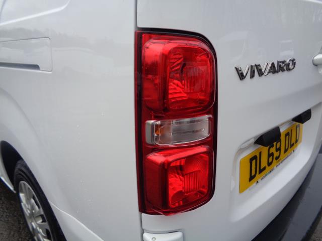 2019 Vauxhall Vivaro 2900 1.5D 100Ps Sportive H1 Van (DL69DLD) Image 17