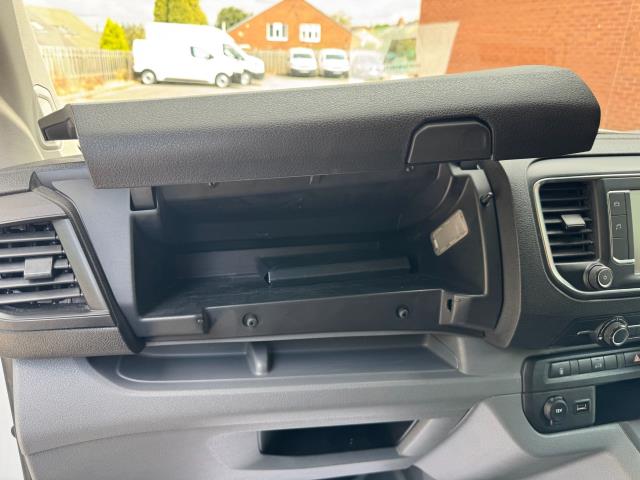 2020 Vauxhall Vivaro L2 2900 1.5D 100Ps Dynamic H1 Van (DL70DRO) Image 40