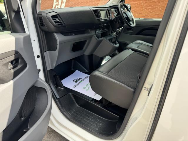 2020 Vauxhall Vivaro L2 2900 1.5D 100Ps Dynamic H1 Van (DL70DRO) Image 31