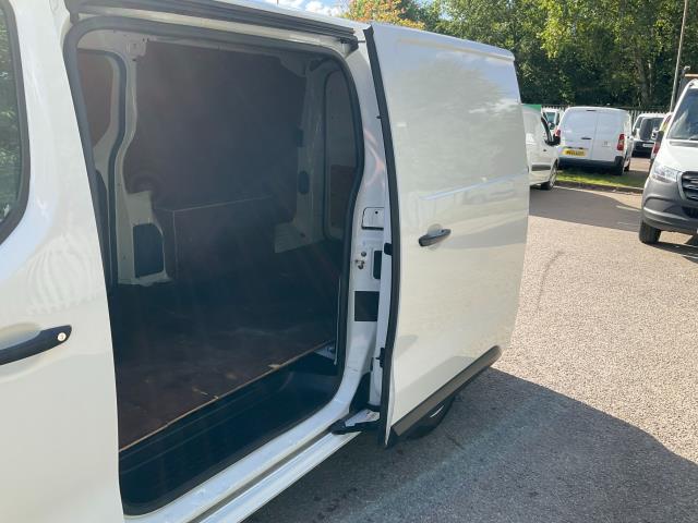 2020 Vauxhall Vivaro 2900 1.5D 100Ps Dynamic H1 Van (DL70DRV) Image 8
