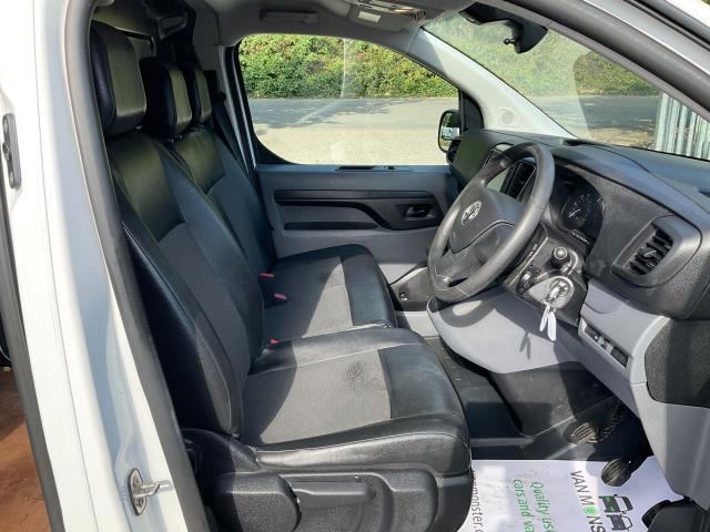 2020 Vauxhall Vivaro 2900 1.5D 100Ps Dynamic H1 Van (DL70DRV) Image 18