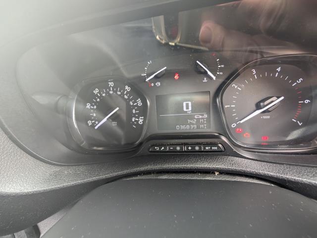 2020 Vauxhall Vivaro 2900 1.5D 100Ps Dynamic H1 Van (DL70DWV) Image 18