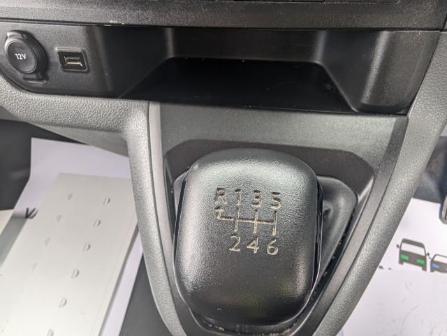 2020 Vauxhall Vivaro 2900 1.5D 100Ps Dynamic H1 Van (DL70DWV) Image 30