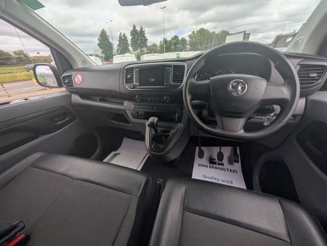 2020 Vauxhall Vivaro 2900 1.5D 100Ps Dynamic H1 Van (DL70DWV) Image 17