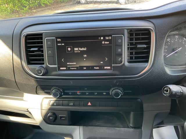 2020 Vauxhall Vivaro 2900 1.5D 100Ps Dynamic H1 Van (DL70DXA) Image 21