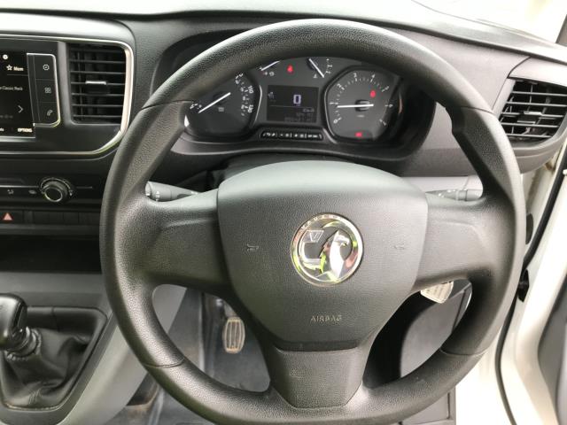 2020 Vauxhall Vivaro 2900 L2 H1 1.5D 100PS DYNAMIC EURO 6 (DL70DYC) Image 17