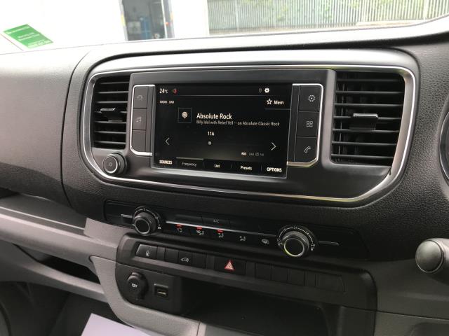 2020 Vauxhall Vivaro 2900 L2 H1 1.5D 100PS DYNAMIC EURO 6 (DL70DYC) Image 14